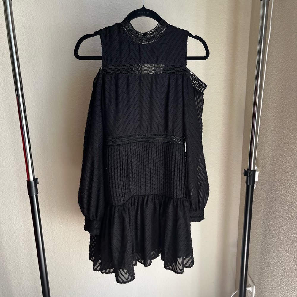 Chic Black Lace Dress